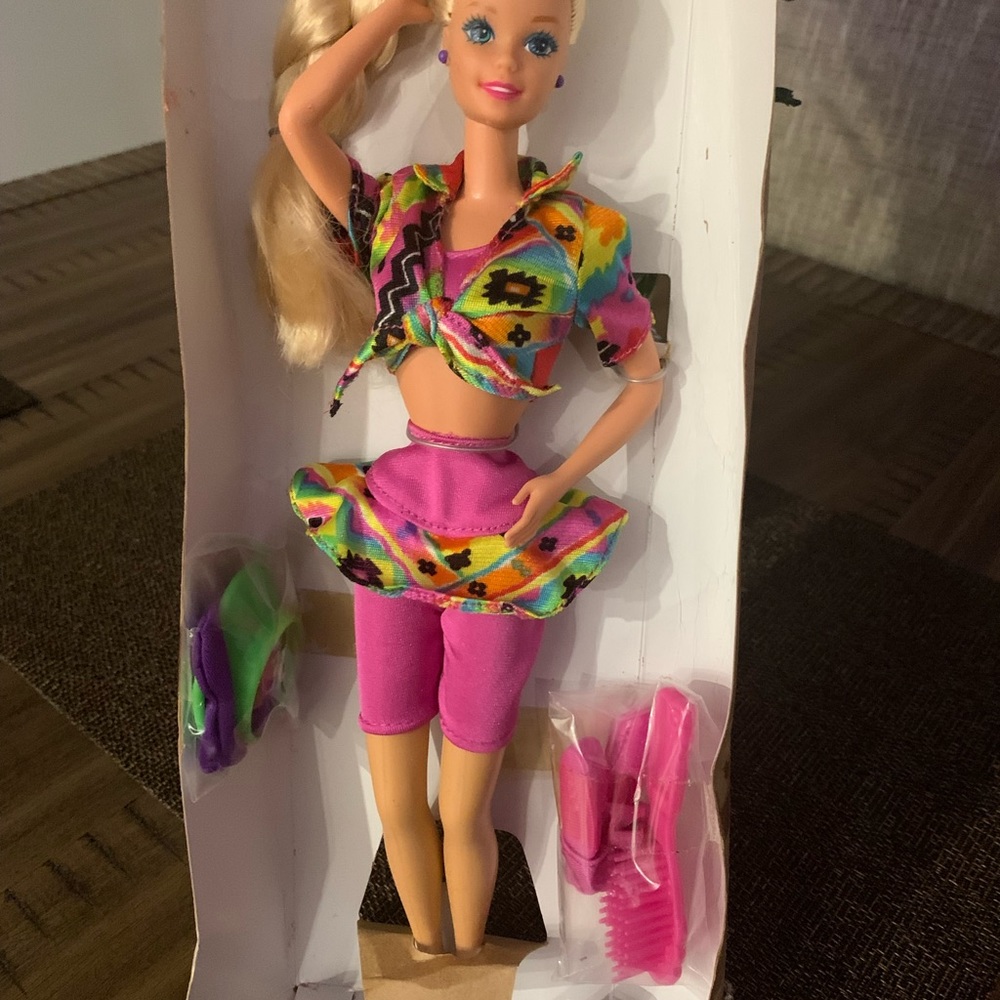 1992 Collectors Barbie "wacky warehouse" . - Picture 2 of 6